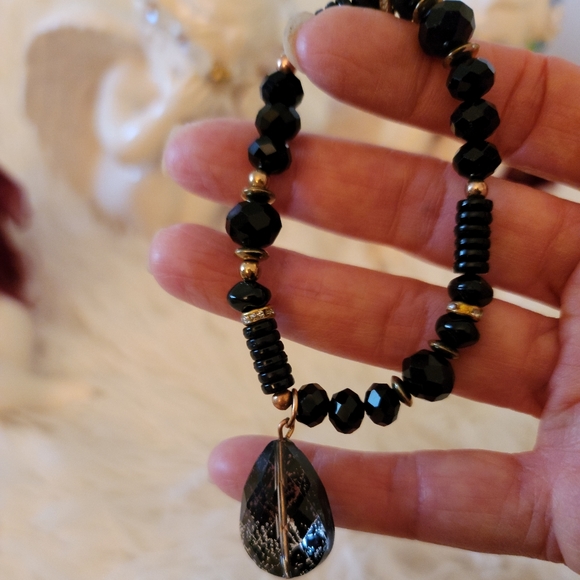 Lot of 3 Stretch Charm Bracelets - Black, Clear & Multi Colored - Picture 2 of 5